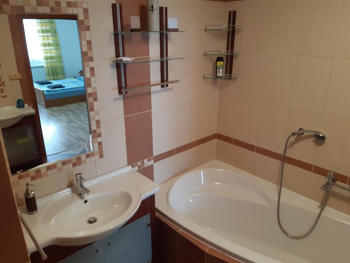 Vysoké Tatry Apartmany Fortuna מראה חיצוני תמונה