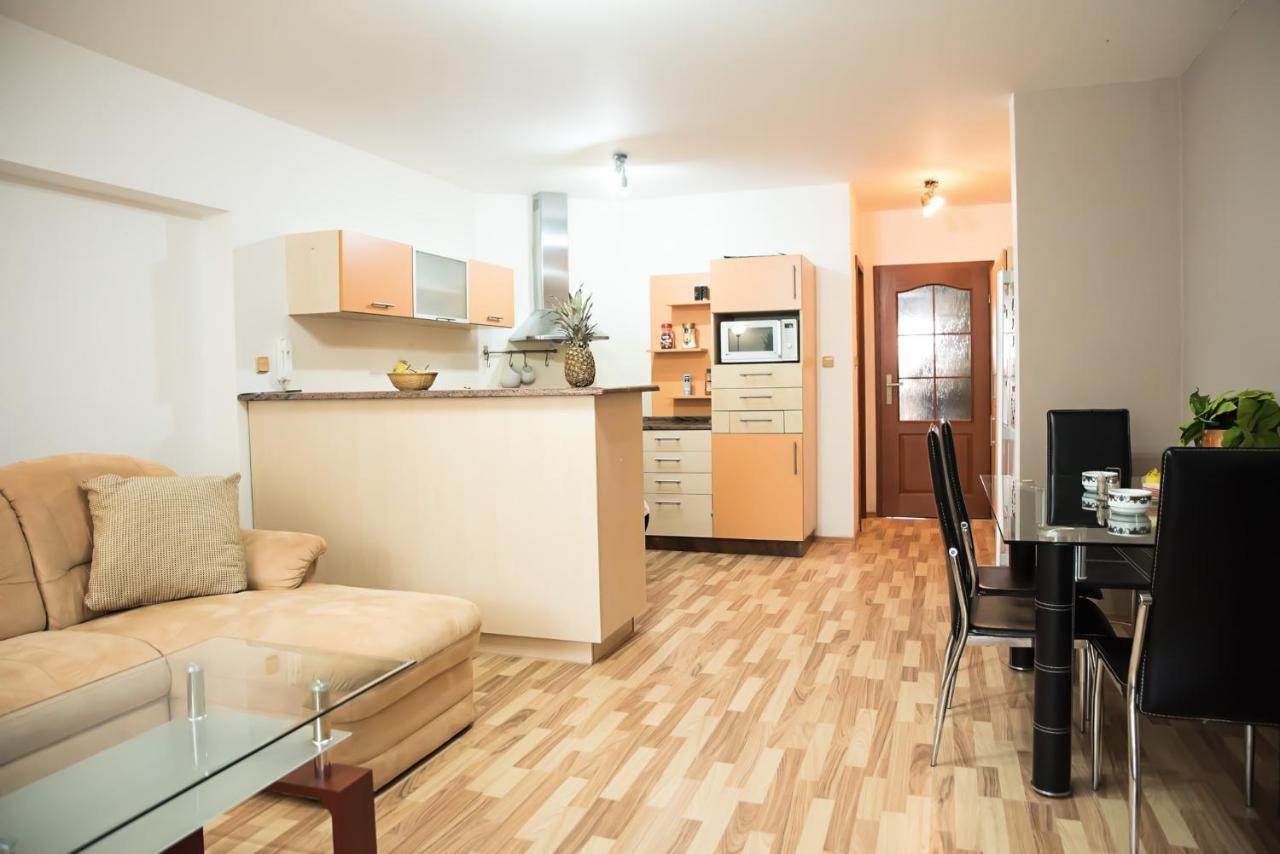 Vysoké Tatry Apartmany Fortuna מראה חיצוני תמונה